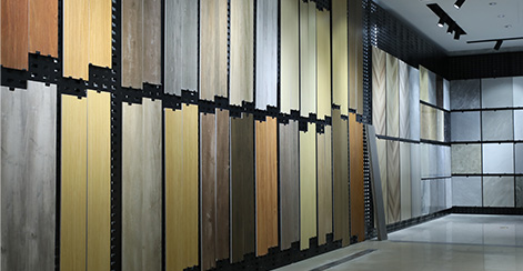 Durable Aluminum
Garage Doors for Homes and Businesses.