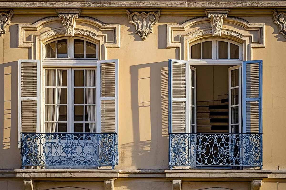 Window In French